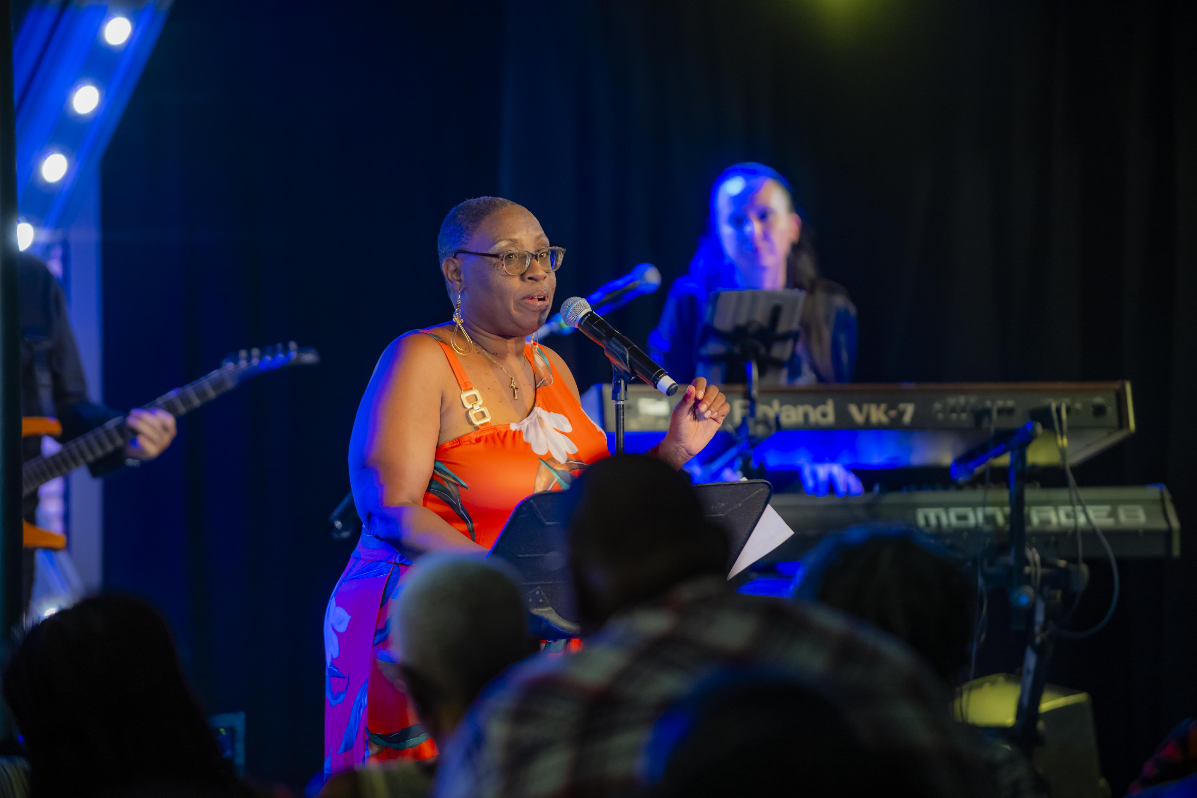 Spoken-Word Guest Performance Aboard Freewìnds Cruise Ship With Band From Intl🇫🇷🇬🇧🇮🇹🇬🇷Crew